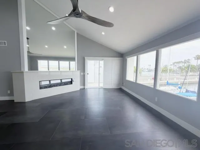 6 Kingston Coronado, CA 92118