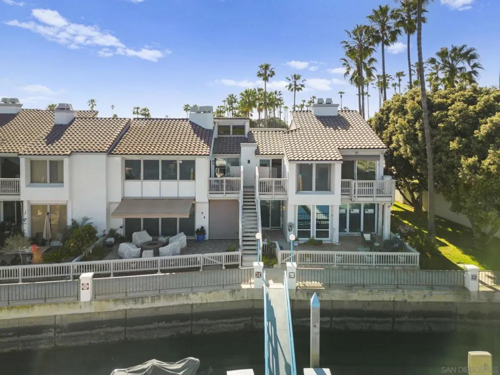 6 Kingston Coronado, CA 92118