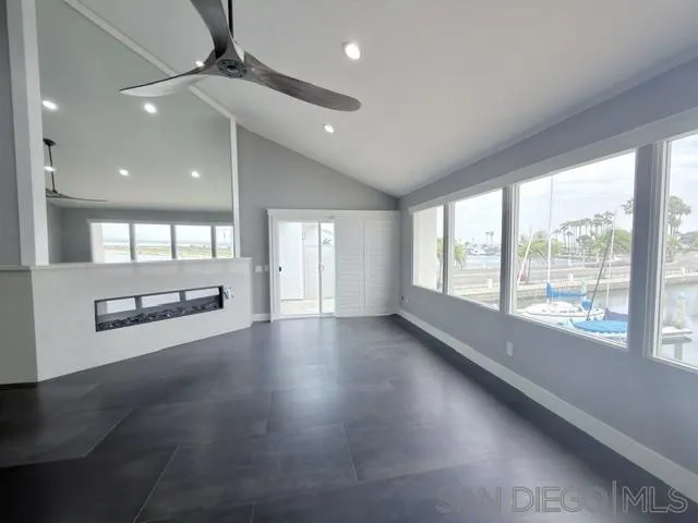 6 Kingston Coronado, CA 92118