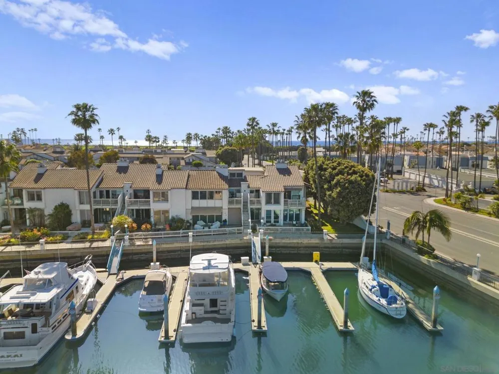 6 Kingston Coronado, CA 92118