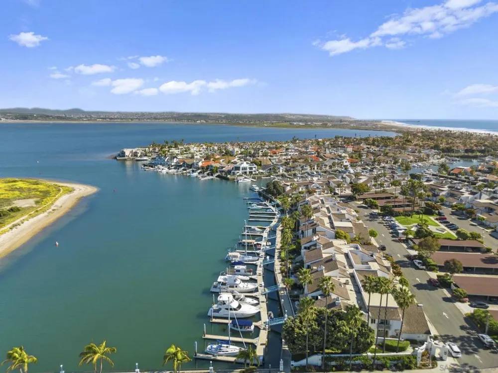 6 Kingston Coronado, CA 92118