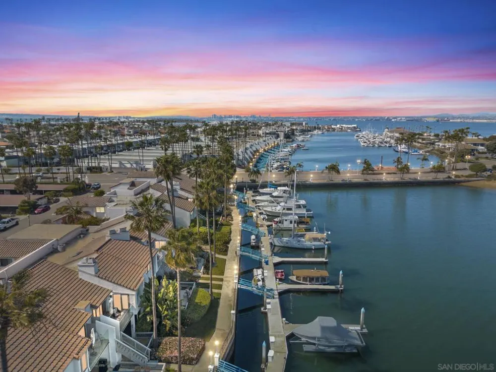 6 Kingston Coronado, CA 92118