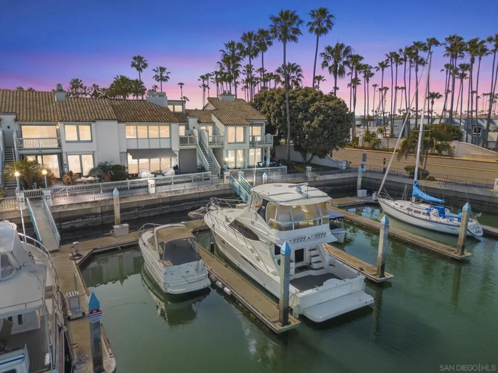 6 Kingston Coronado, CA 92118