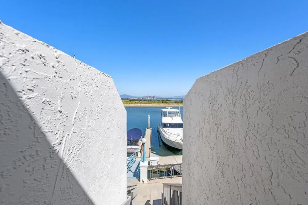 6 Kingston Coronado, CA 92118