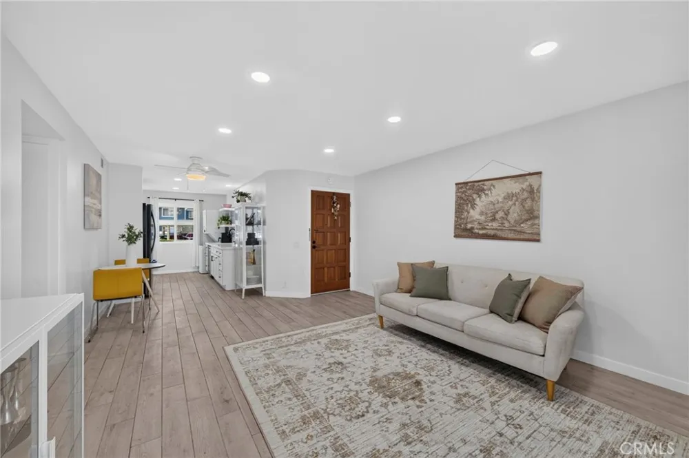 23745 Bayside #95 Laguna Niguel, CA 92677