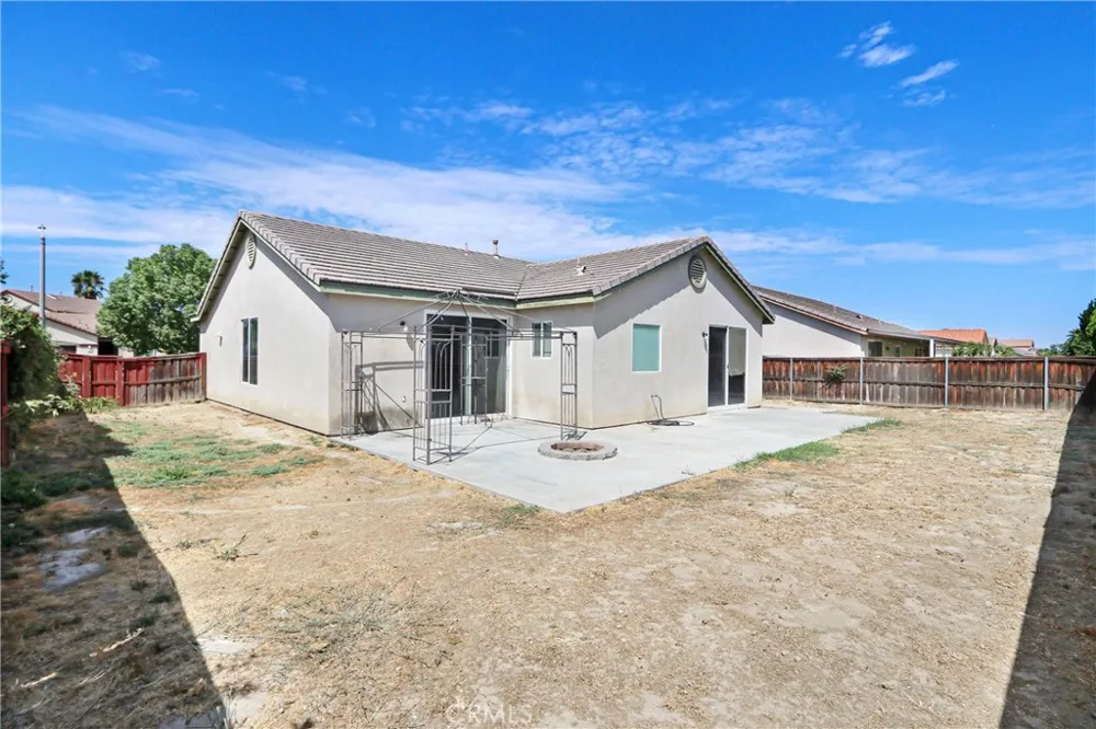 877 Peaceful Lane San Jacinto, CA 92582