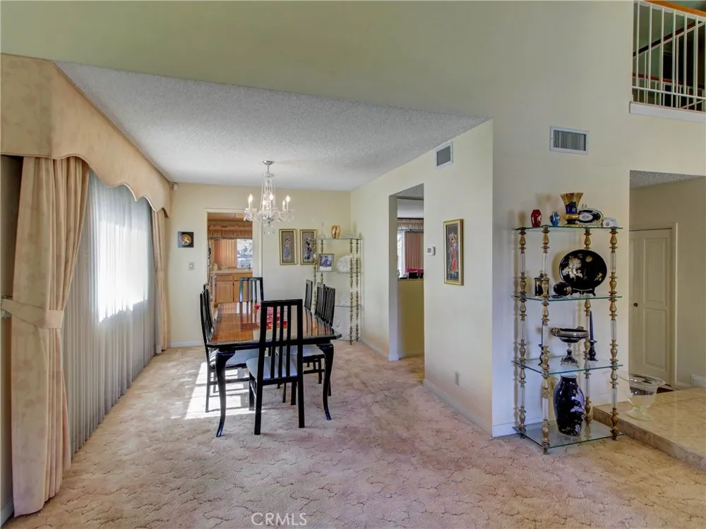 3107 Mesa Verde Drive Burbank, CA 91504