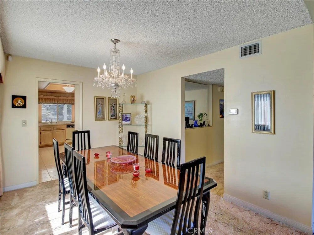 3107 Mesa Verde Drive Burbank, CA 91504