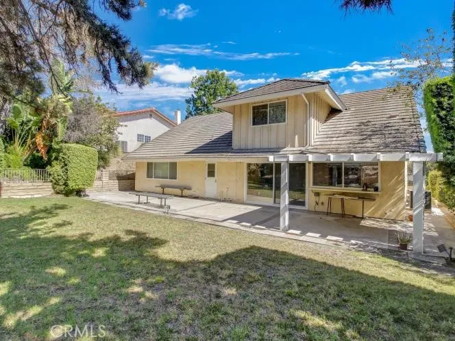 3107 Mesa Verde Drive Burbank, CA 91504