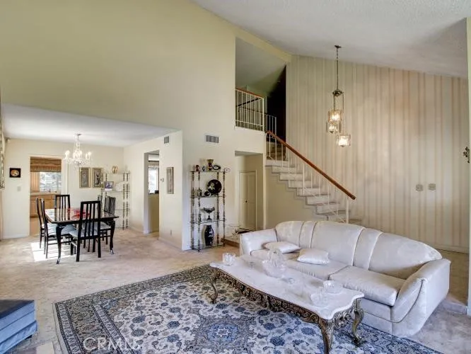 3107 Mesa Verde Drive Burbank, CA 91504
