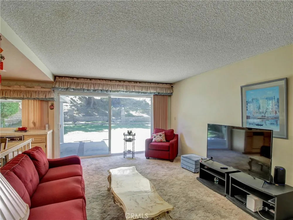 3107 Mesa Verde Drive Burbank, CA 91504