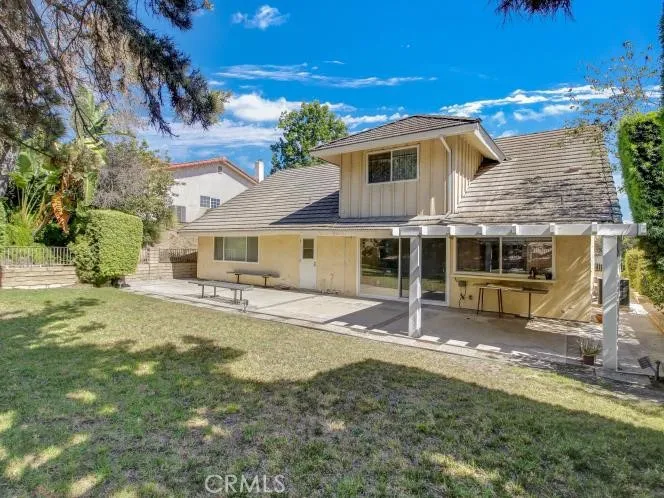 3107 Mesa Verde Drive Burbank, CA 91504