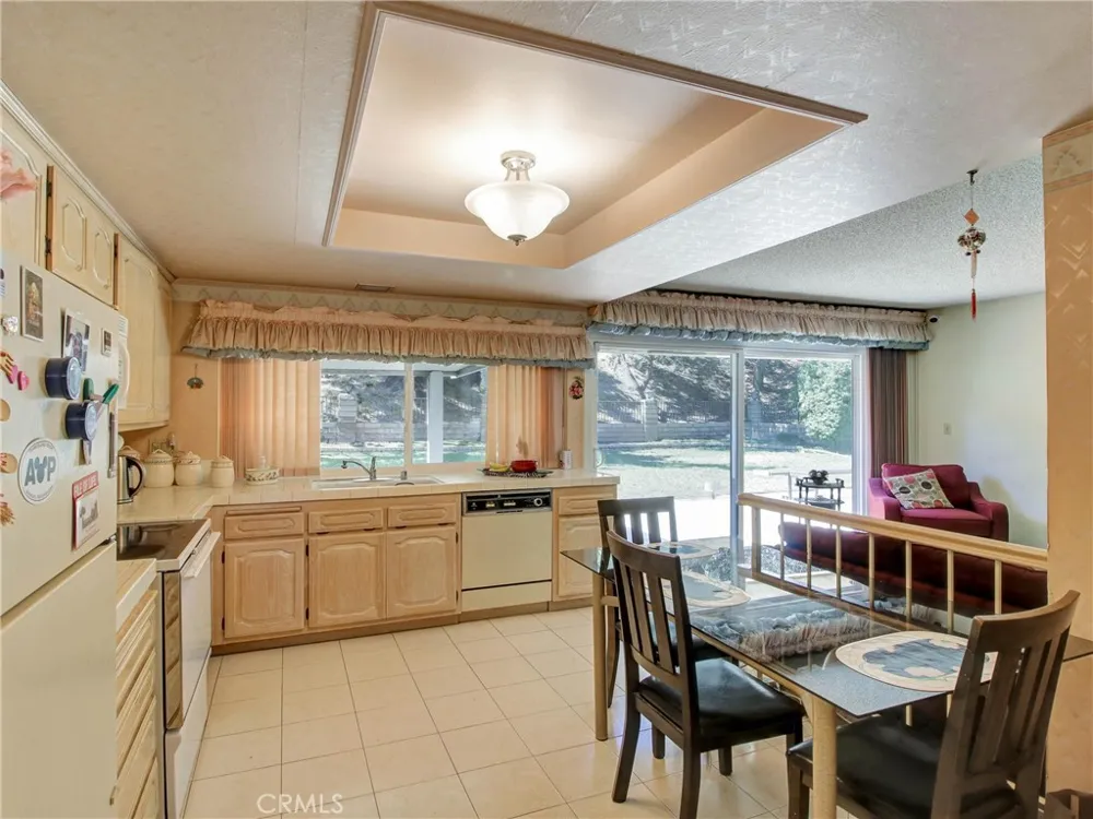 3107 Mesa Verde Drive Burbank, CA 91504