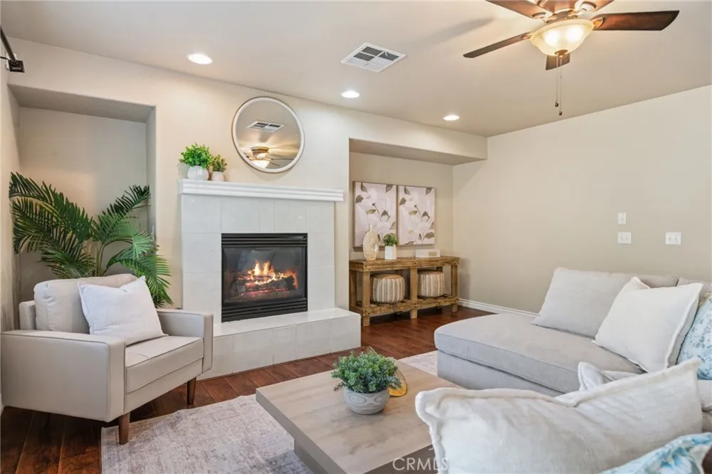 46180 Via La Colorada Temecula, CA 92592