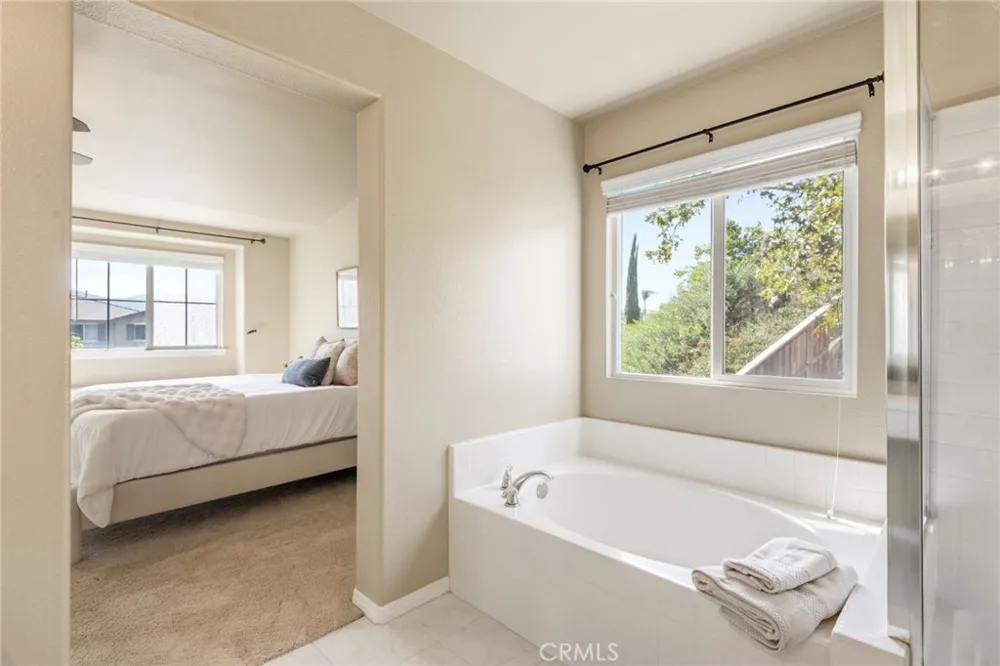 46180 Via La Colorada Temecula, CA 92592