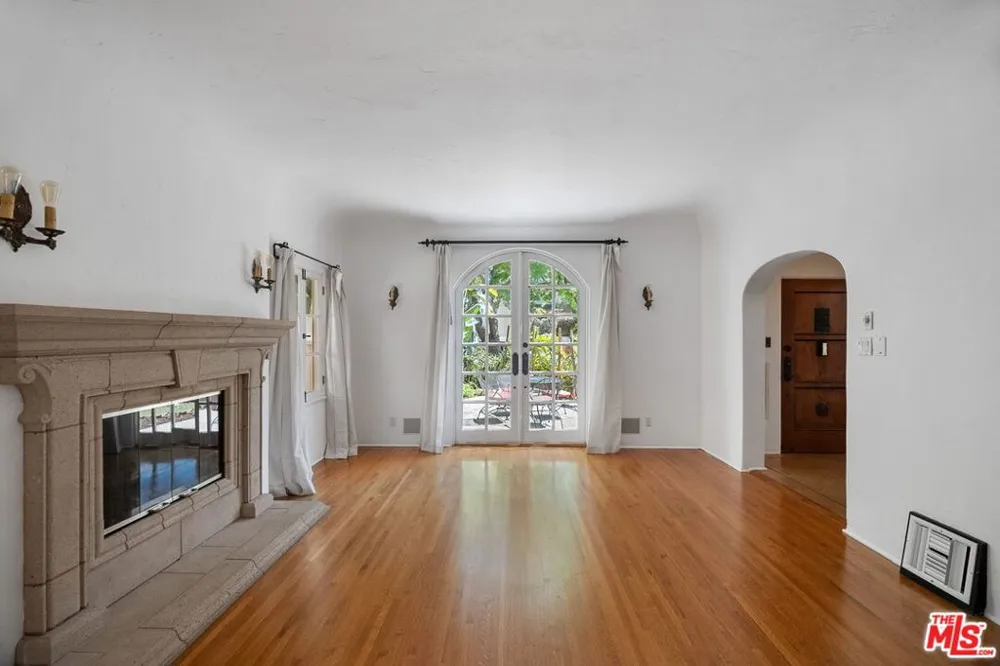 848 17th Street Santa Monica, CA 90403