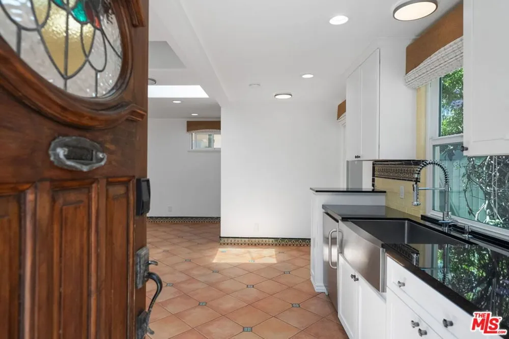 848 17th Street Santa Monica, CA 90403