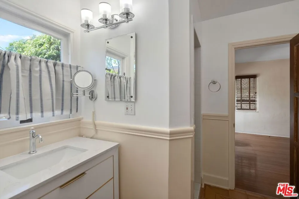 848 17th Street Santa Monica, CA 90403