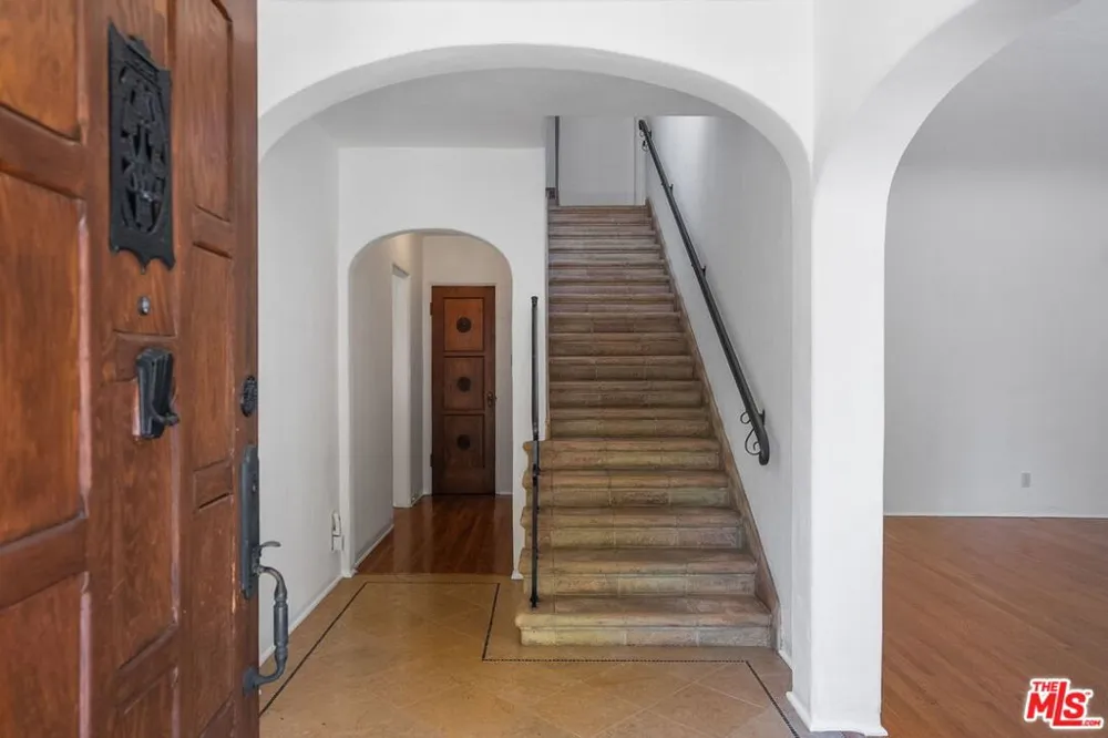 848 17th Street Santa Monica, CA 90403