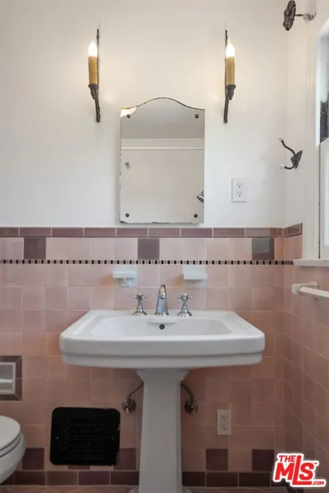 848 17th Street Santa Monica, CA 90403
