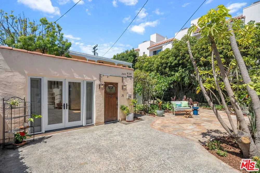848 17th Street Santa Monica, CA 90403