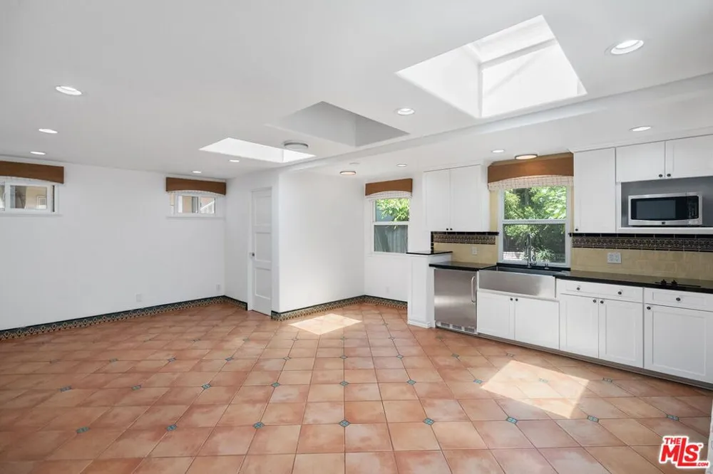 848 17th Street Santa Monica, CA 90403