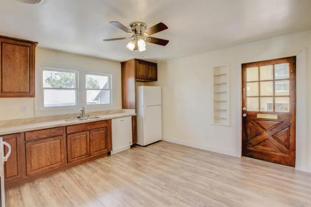 206 Crest Street Antioch, CA 94509