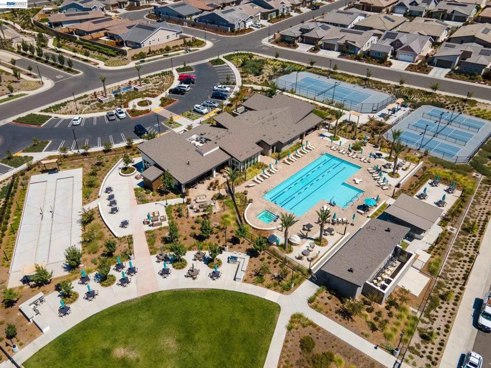 3001 Compass Ln Roseville, CA 95747