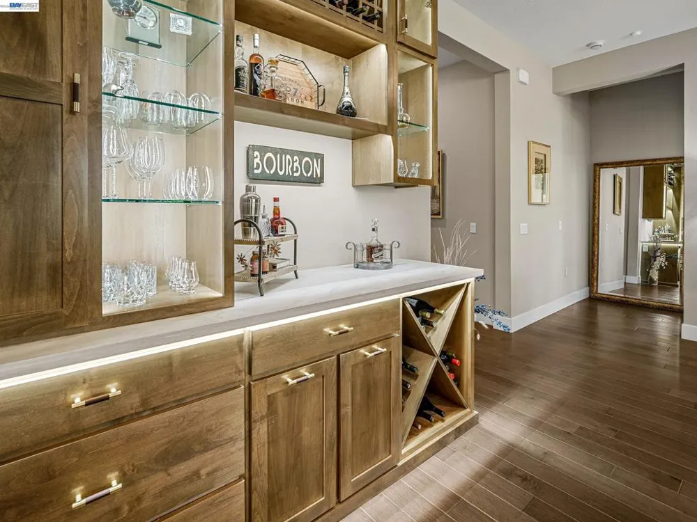 3001 Compass Ln Roseville, CA 95747