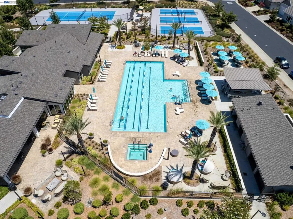 3001 Compass Ln Roseville, CA 95747
