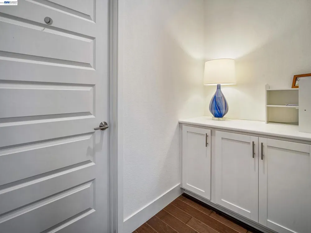 3001 Compass Ln Roseville, CA 95747
