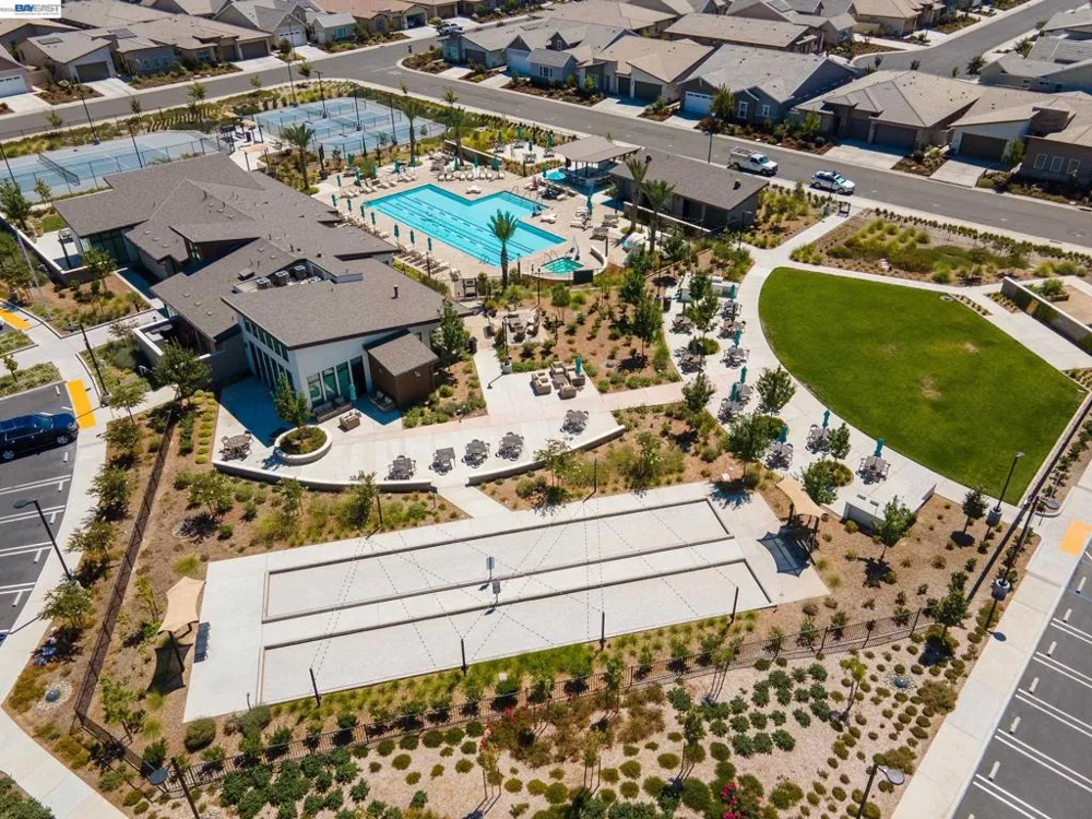 3001 Compass Ln Roseville, CA 95747