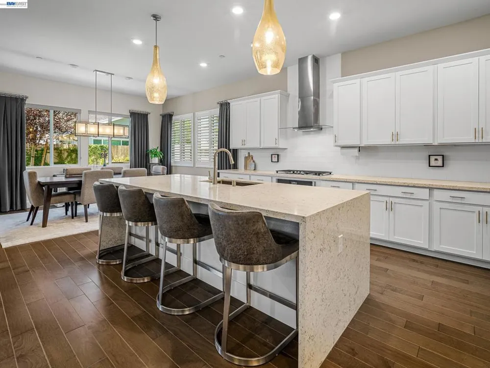 3001 Compass Ln Roseville, CA 95747