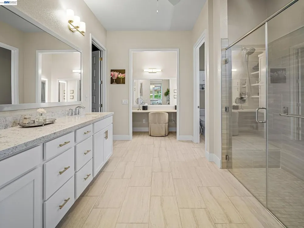 3001 Compass Ln Roseville, CA 95747