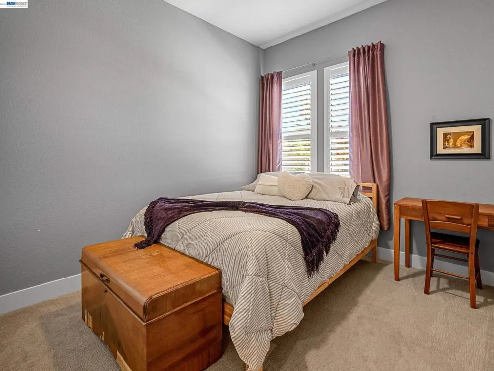 3001 Compass Ln Roseville, CA 95747