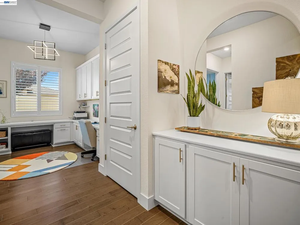 3001 Compass Ln Roseville, CA 95747