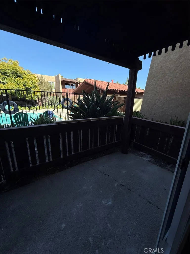 1000 W Macarthur Santa Ana, CA 92707