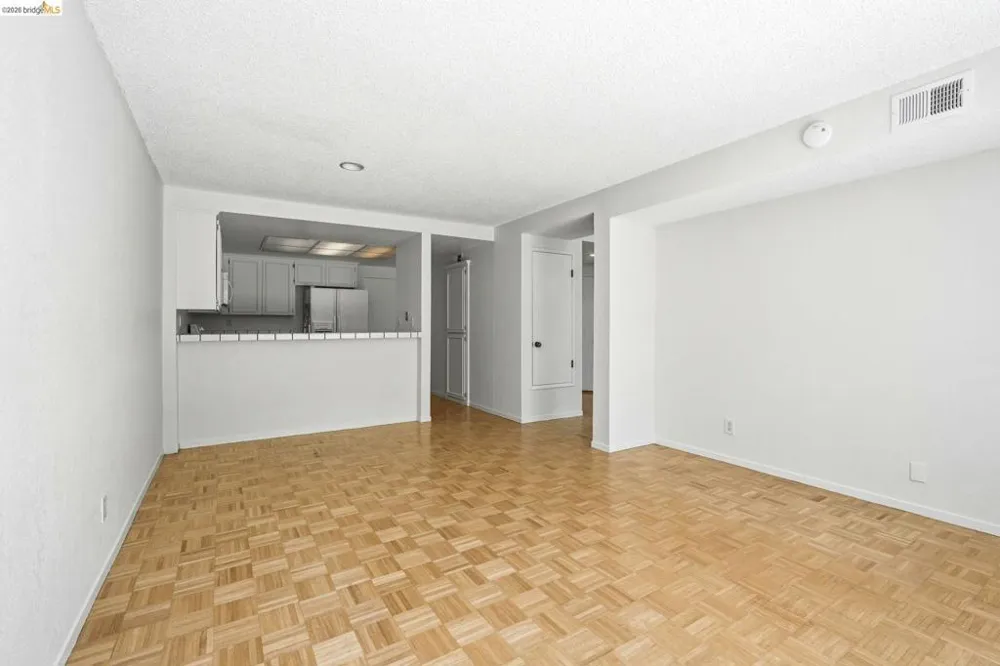 2231 Heathrow Pl San Leandro, CA 94577