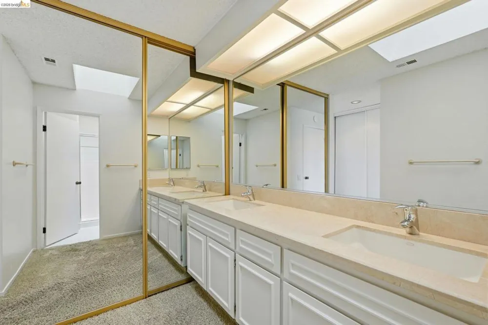 2231 Heathrow Pl San Leandro, CA 94577