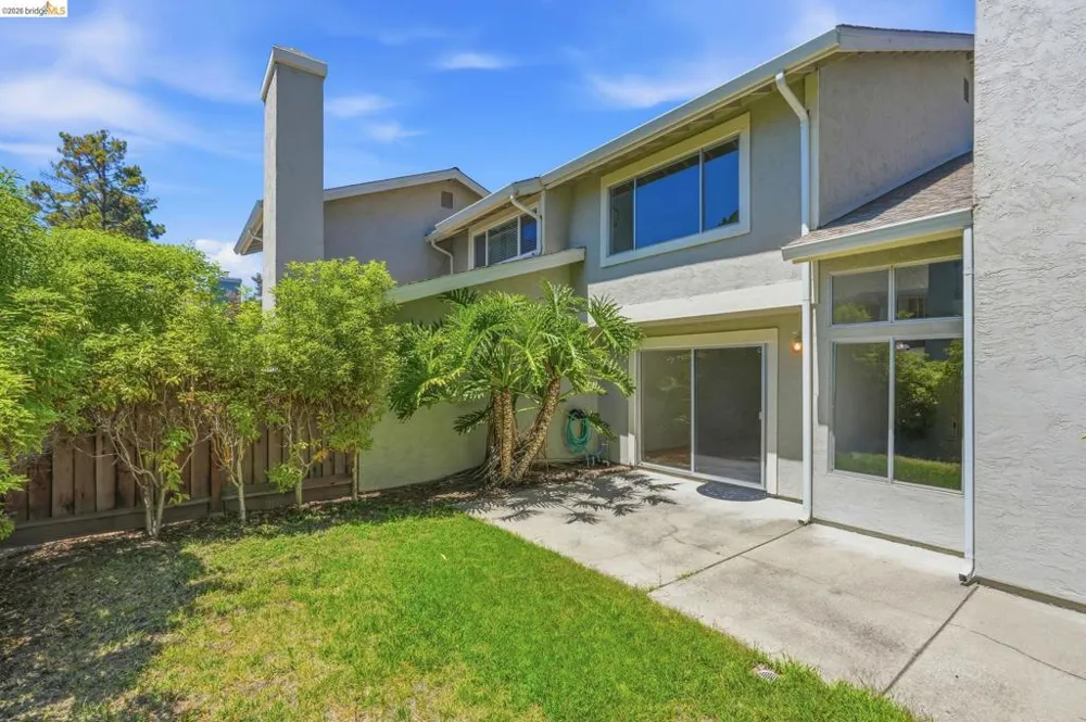 2231 Heathrow Pl San Leandro, CA 94577