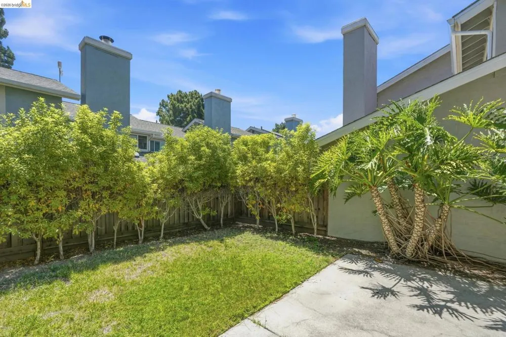 2231 Heathrow Pl San Leandro, CA 94577