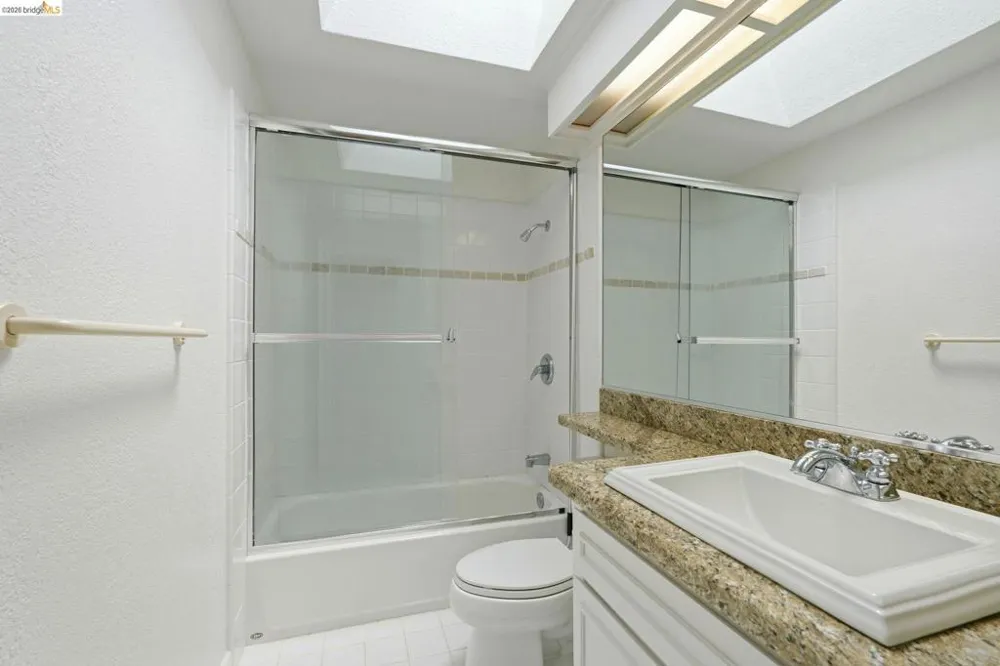 2231 Heathrow Pl San Leandro, CA 94577