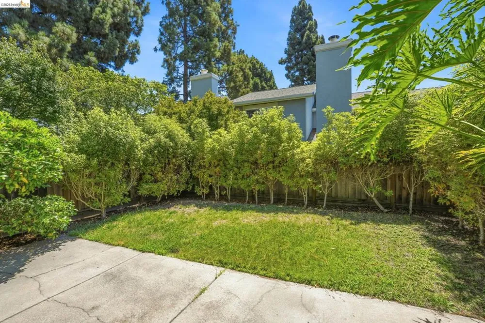 2231 Heathrow Pl San Leandro, CA 94577