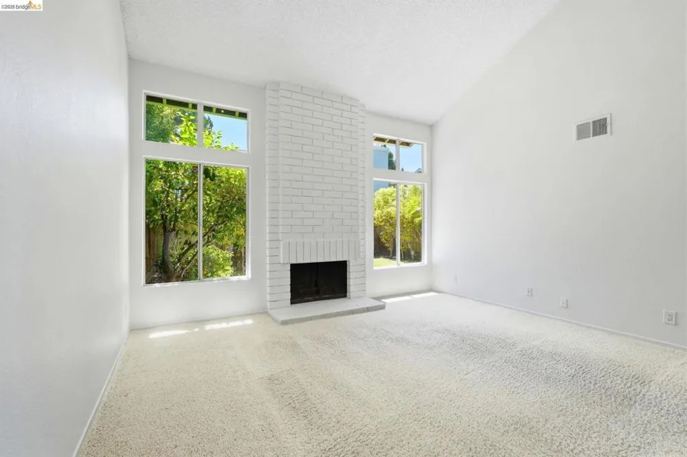 2231 Heathrow Pl San Leandro, CA 94577