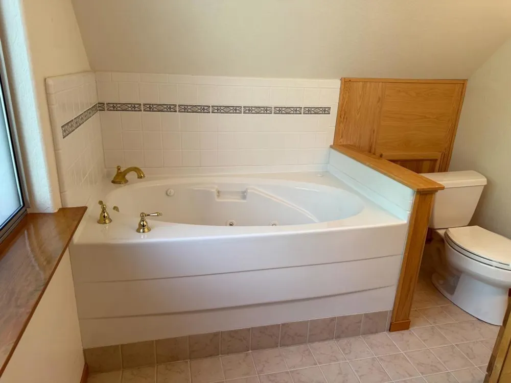 2624 Indian Rock Road Dorrington, CA 95223