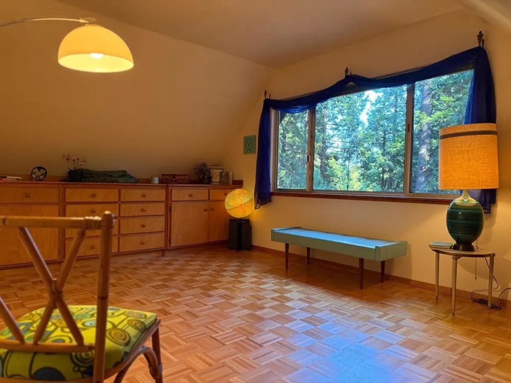 2624 Indian Rock Road Dorrington, CA 95223