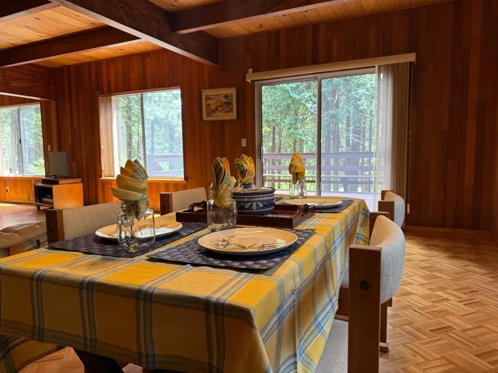 2624 Indian Rock Road Dorrington, CA 95223