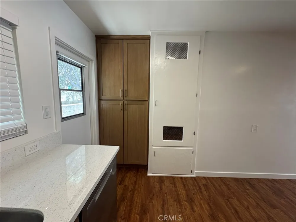15226 Normandie #B Gardena, CA 90247