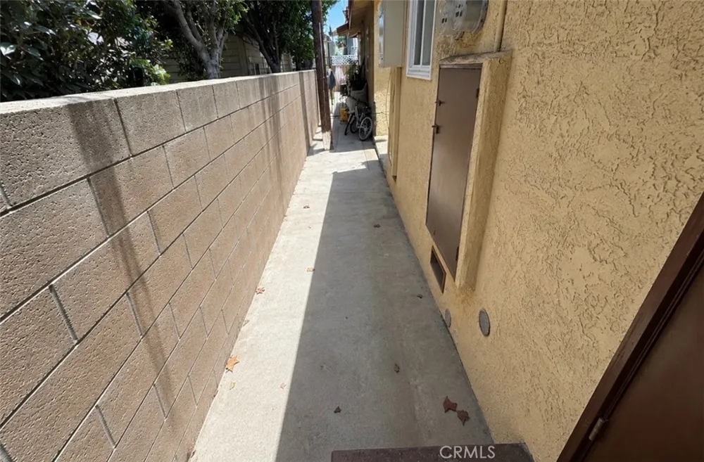 15226 Normandie #B Gardena, CA 90247