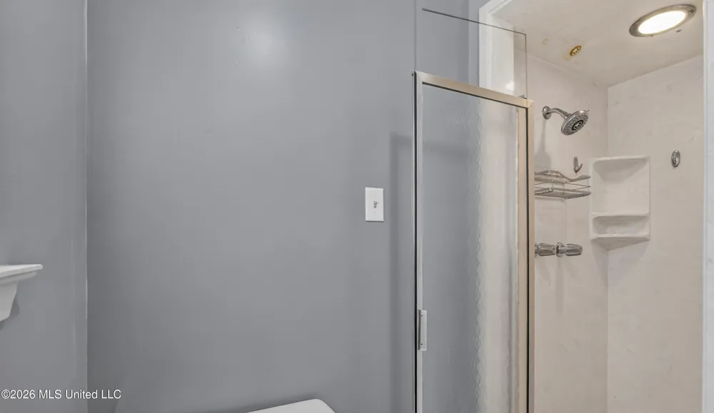 5570 E Diamondhead Drive Diamondhead, MS 39525